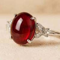 Adjustable Ring "Sovereign Passion" in Garnet 3