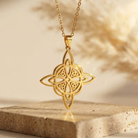 "Everlasting Protection" Pendant in Witch's Knot 1