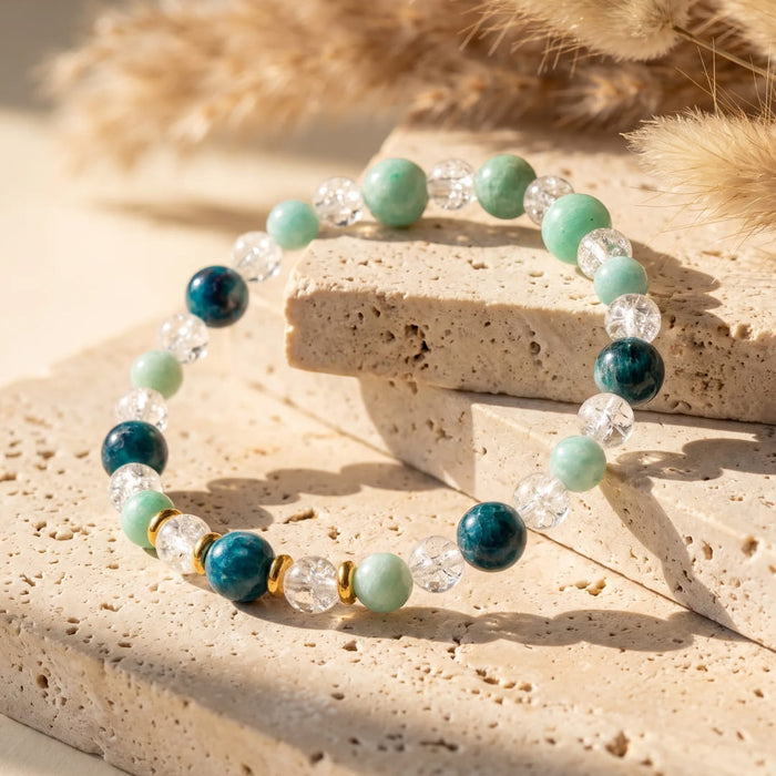 "Lagoon Dream" Bracelet in Amazonite, Apatite & Cracked Rock Crystal