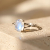 Adjustable Ring "Clarity of the Soul" in Moonstone 1