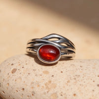 Adjustable Ring "Prema" in Garnet 1