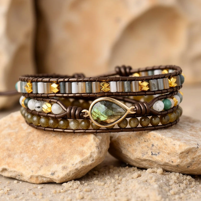 „Symbolischer Schutz“ Labradorit-Wickelarmband