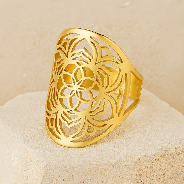 Verstellbarer Ring „Mandala-Blüte“