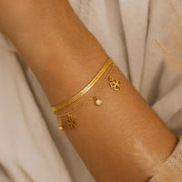 "Enchanted Clover" Bracelet - Gold / Silver 2
