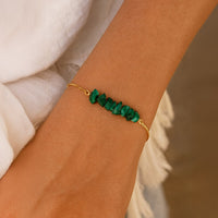Fine Bracelet in Irregular Stones 10