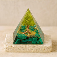 Orgonite "Tree of Life Reborn" in Peridot & Malachite 3