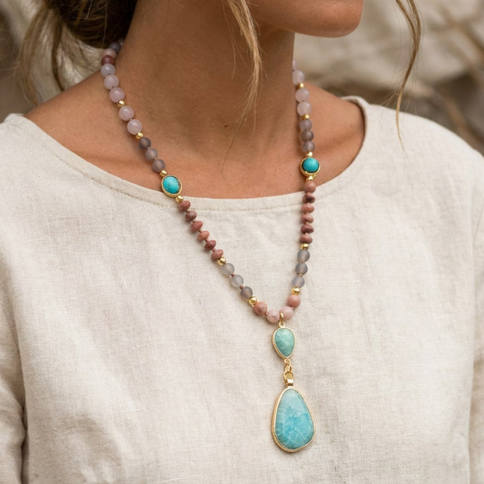 Ethnische Mala-Kette aus Türkis, Amazonit, Rosenquarz & Rhodonit