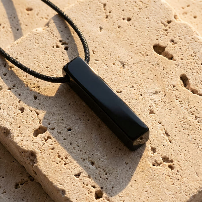 "Protection Stem"-Anhänger aus schwarzem Obsidian