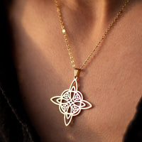 "Everlasting Protection" Pendant in Witch's Knot 2
