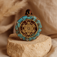 Metatron Orgonite Pendant in Turquoise 1