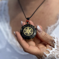 Orgonite Pendant "Metatron Cube" in Obsidian & Garnet 2